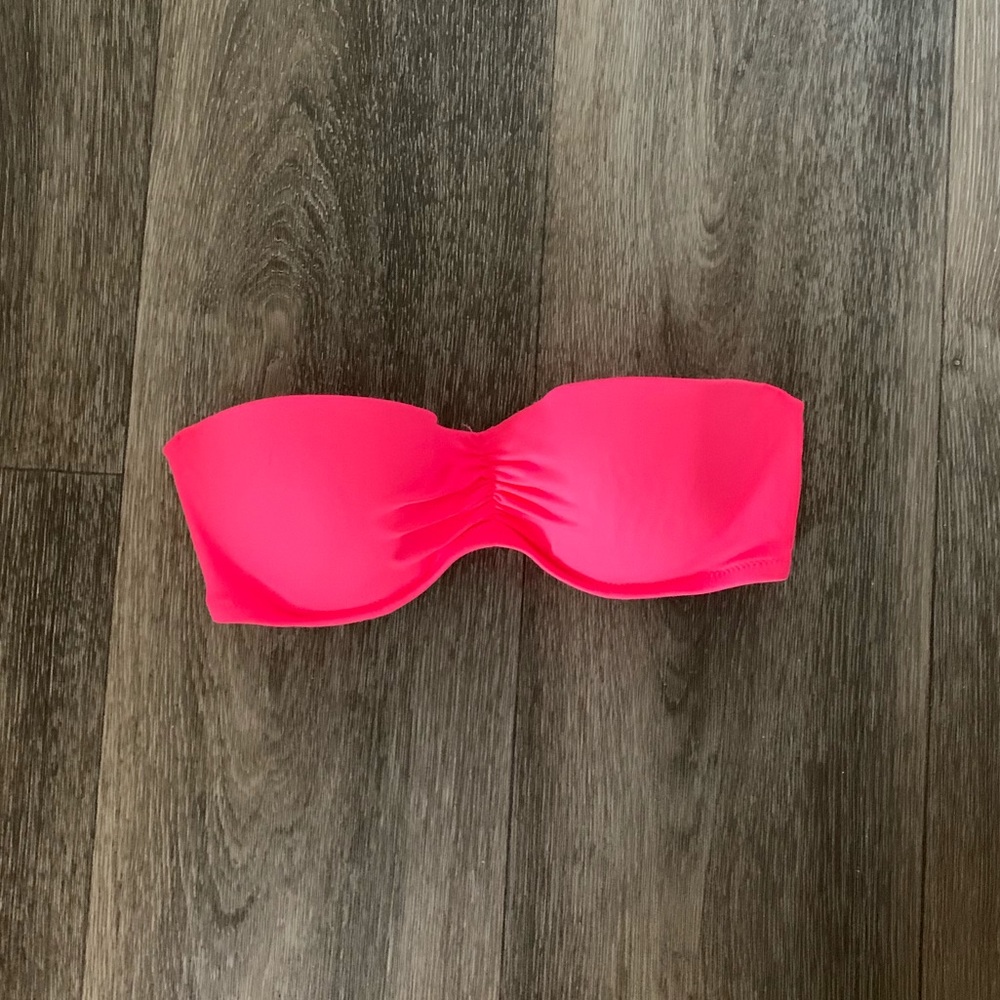 Victoria’s Secret bikini top, size 34C